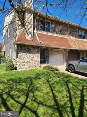 10224 DEDAKER ST, Philadelphia, PA 19116