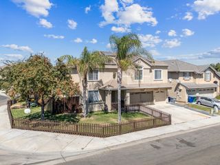 942 Garden St, Los Banos, CA 93635