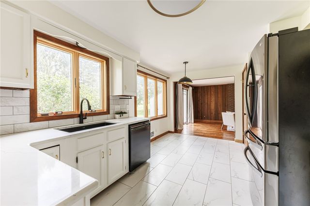 30 Chillington Lane, Mendon, NY 14506
