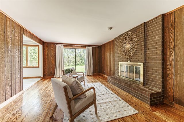 30 Chillington Lane, Mendon, NY 14506