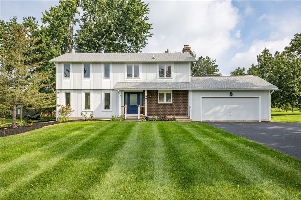 30 Chillington Lane, Mendon, NY 14506
