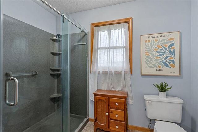 1533 N 700 Road, Baldwin City, KS 66006