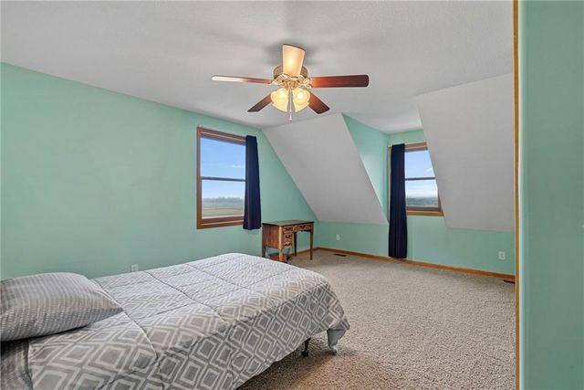 1533 N 700 Road, Baldwin City, KS 66006