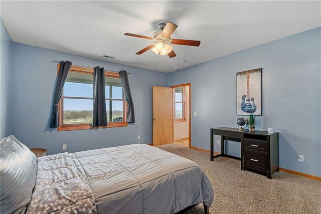 1533 N 700 Road, Baldwin City, KS 66006