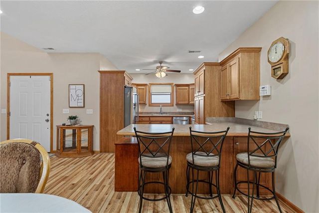 1533 N 700 Road, Baldwin City, KS 66006
