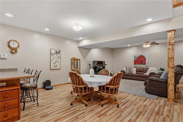1533 N 700 Road, Baldwin City, KS 66006