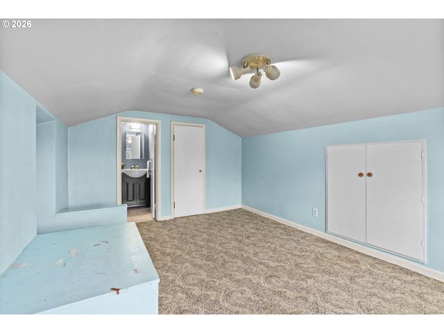 84 W 27TH Ave, Eugene, OR 97405