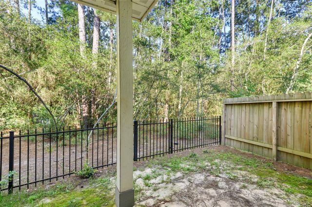 124 Artesian Way, New Caney, TX 77357