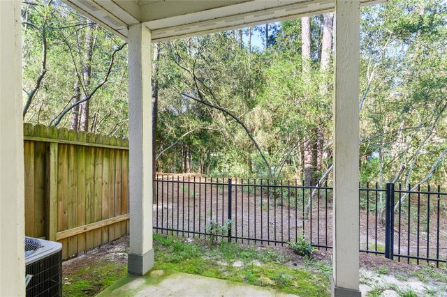 124 Artesian Way, New Caney, TX 77357