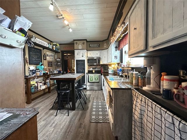 31 Brooklyn Street, Angelica, NY 14709