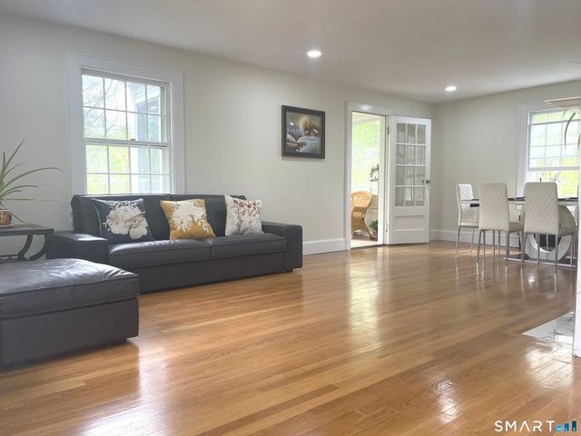 985 Storrs Road, Mansfield, CT 06268