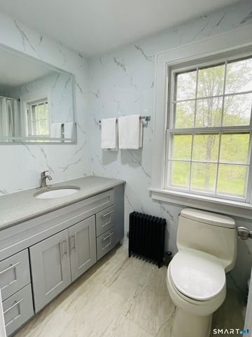 985 Storrs Road, Mansfield, CT 06268