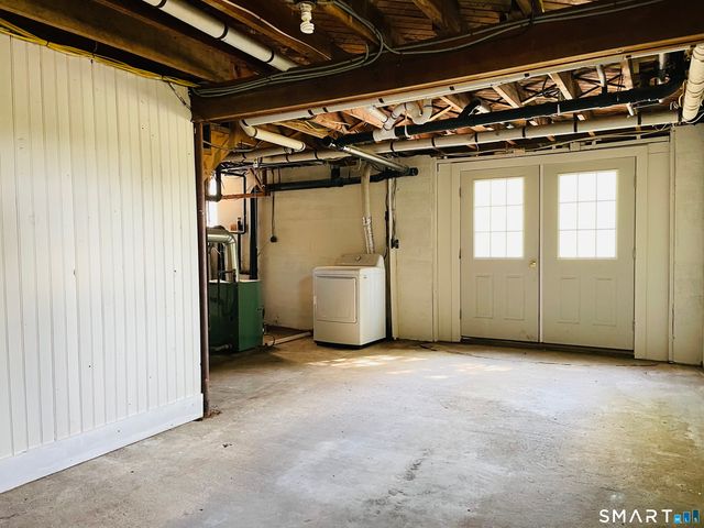 985 Storrs Road, Mansfield, CT 06268