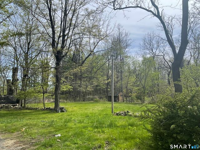 985 Storrs Road, Mansfield, CT 06268