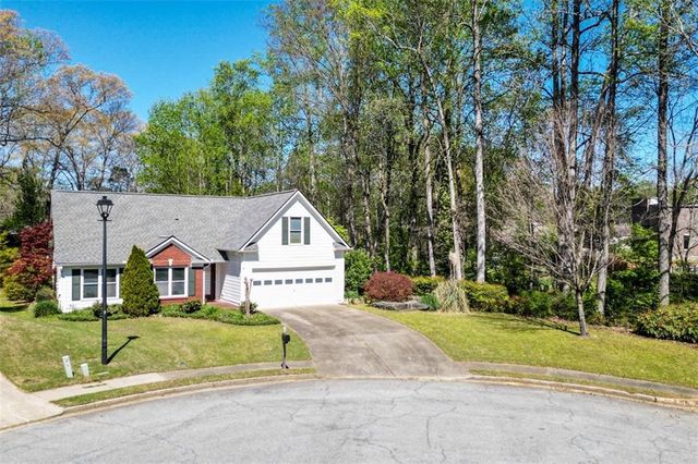 3060 Camelot Woods Drive, Lawrenceville, GA 30044