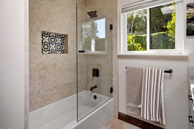 13810 Vista Dorada, Salinas, CA 93908