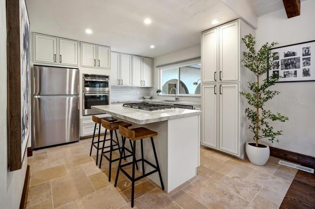 13810 Vista Dorada, Salinas, CA 93908