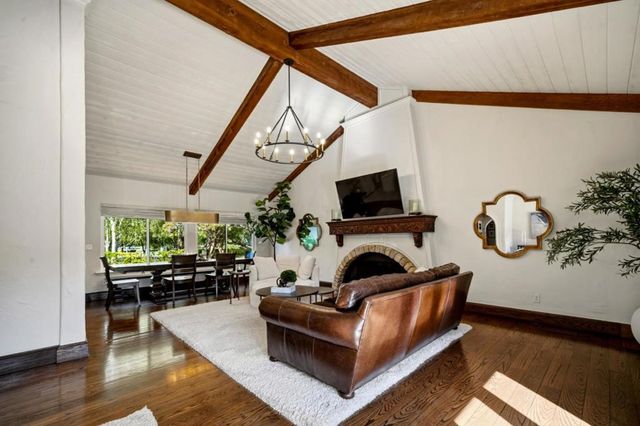 13810 Vista Dorada, Salinas, CA 93908