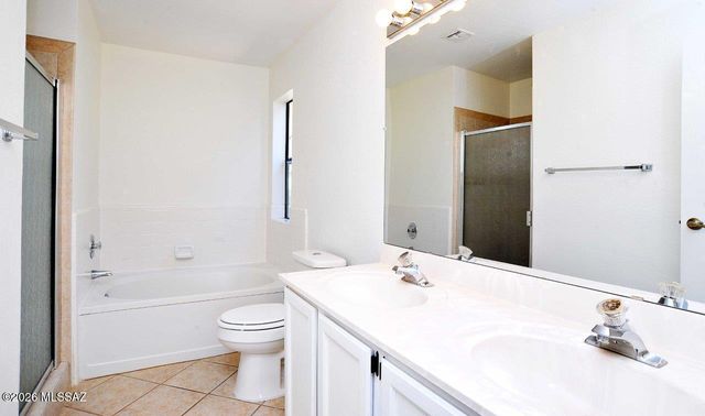 5241 W Eaglestone Loop, Tucson, AZ 85742