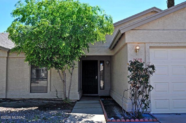 5241 W Eaglestone Loop, Tucson, AZ 85742