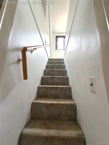 8215 Bramell, Detroit, MI 48239