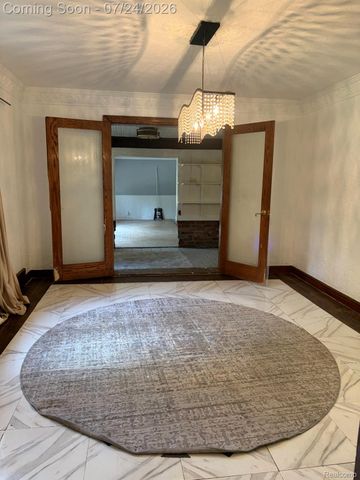 8215 Bramell, Detroit, MI 48239