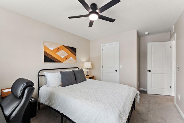 14436 Twin Lakes Circle, Burnsville, MN 55306