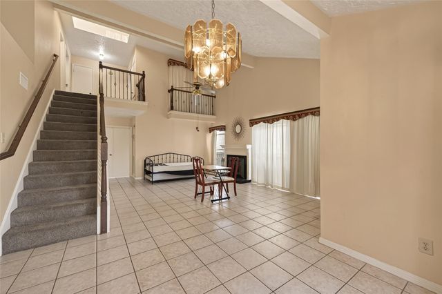 11866 Plumbrook Drive, Houston, TX 77099