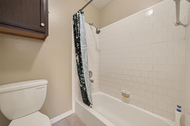 11866 Plumbrook Drive, Houston, TX 77099