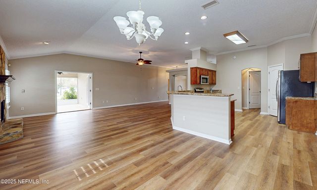 2923 SOUTHBANK Circle, Green Cove Springs, FL 32043