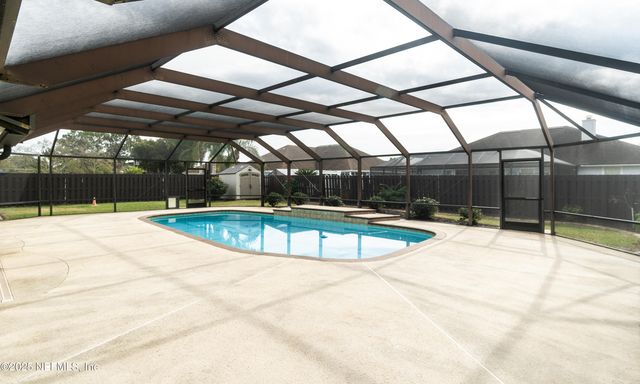 2923 SOUTHBANK Circle, Green Cove Springs, FL 32043