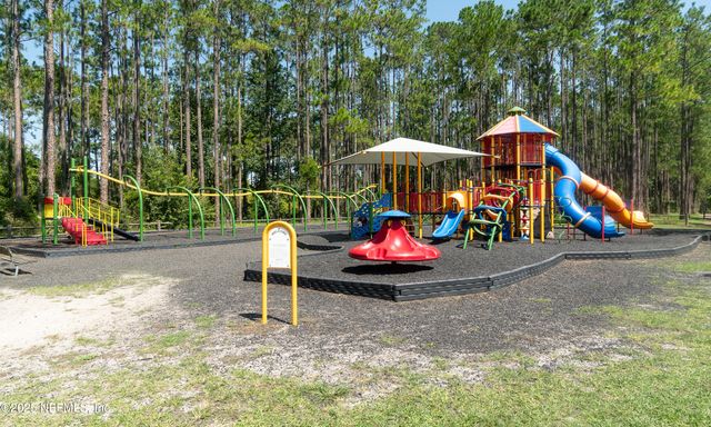 2923 SOUTHBANK Circle, Green Cove Springs, FL 32043