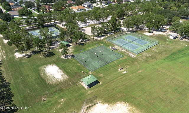 2923 SOUTHBANK Circle, Green Cove Springs, FL 32043