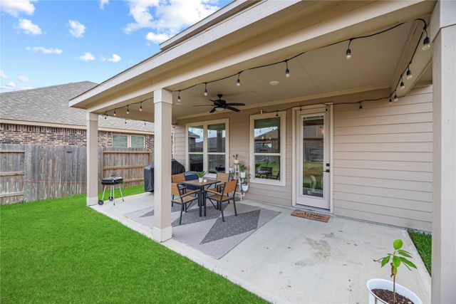 7614 Jetty Key Drive, Cypress, TX 77433