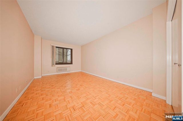 316 Prospect Avenue 2D, Hackensack, NJ 07601