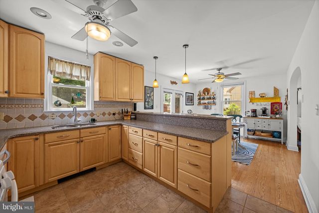 1206 LEEDS TER, Baltimore, MD 21227
