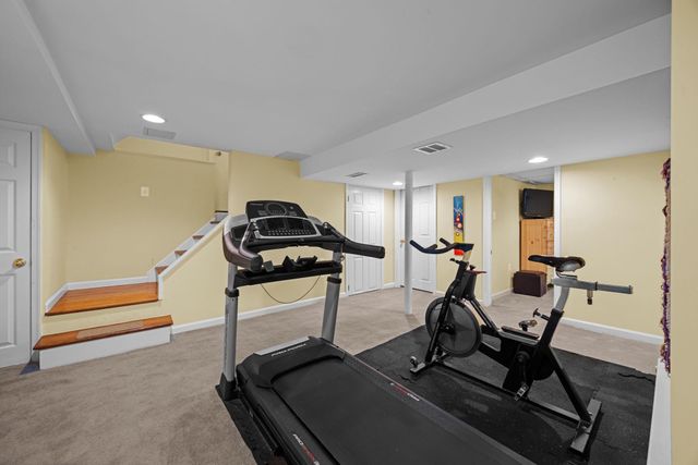 1206 LEEDS TER, Baltimore, MD 21227