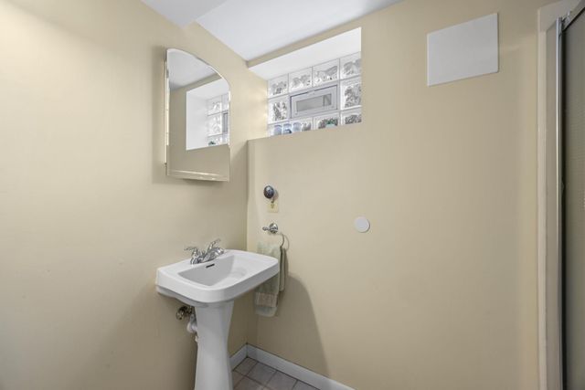 1206 LEEDS TER, Baltimore, MD 21227