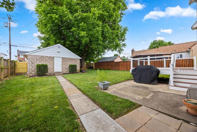 1206 LEEDS TER, Baltimore, MD 21227