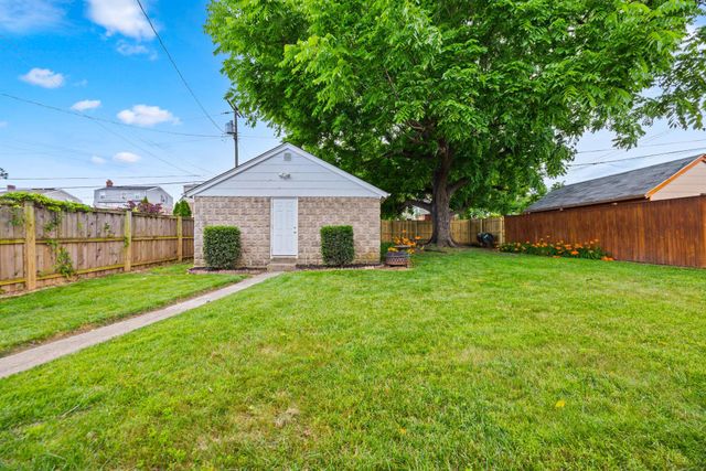 1206 LEEDS TER, Baltimore, MD 21227