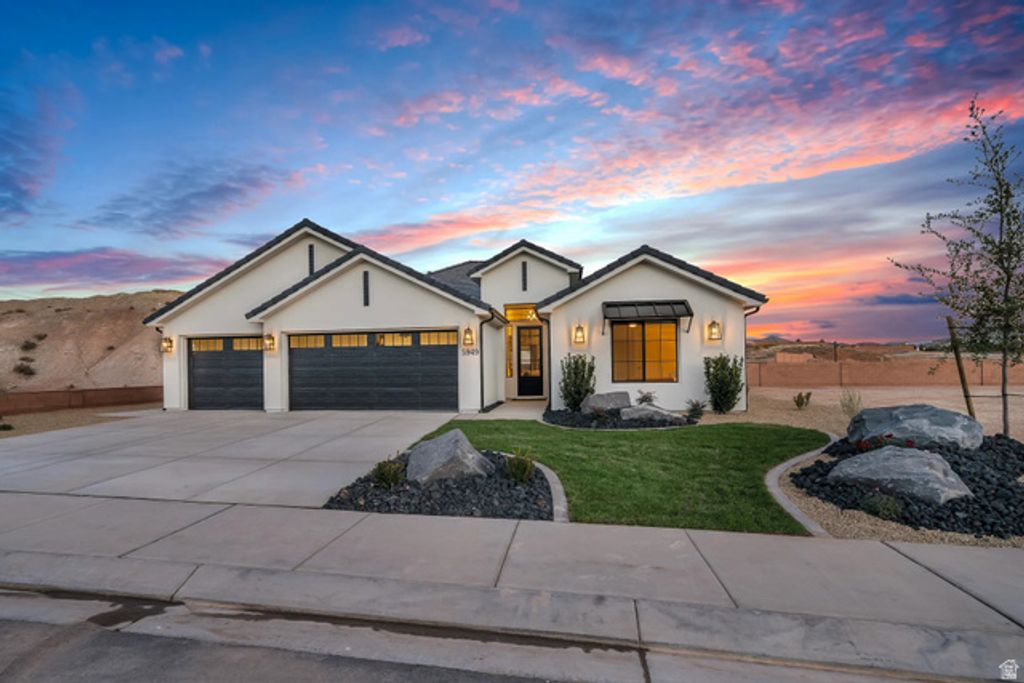 5949 S WHITE TRAILS DR, St. George, UT 84790