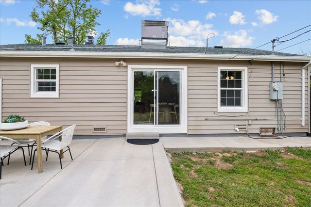 4913 23rd St, Sacramento, CA 95822