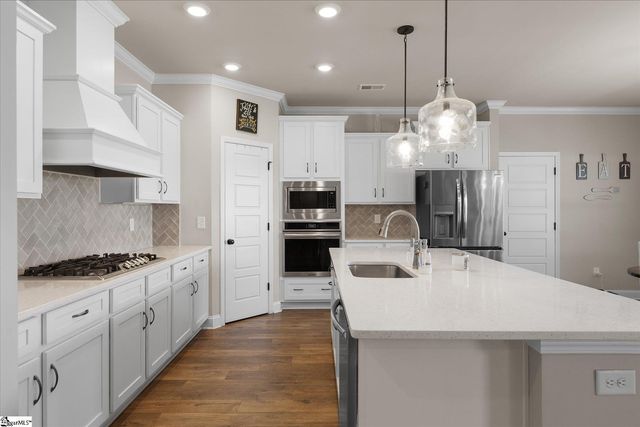 103 Martin Woods Way, Fountain Inn, SC 29644