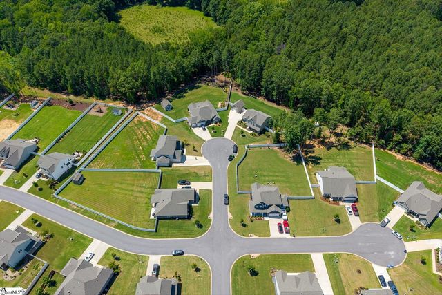103 Martin Woods Way, Fountain Inn, SC 29644