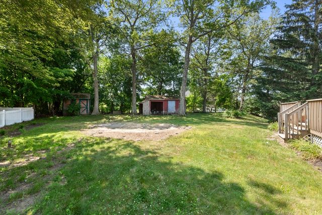 25 Hamilton Road, Northborough, MA 01532