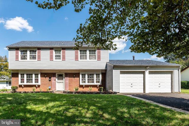 27 EAST LN, Willingboro, NJ 08046