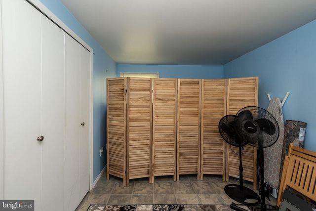 27 EAST LN, Willingboro, NJ 08046