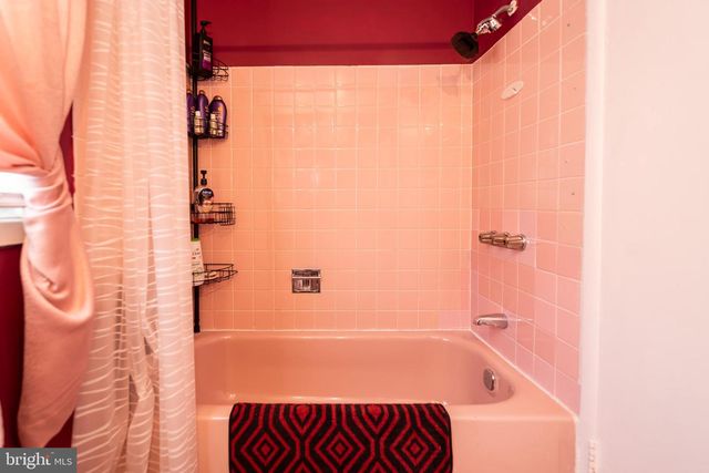 27 EAST LN, Willingboro, NJ 08046