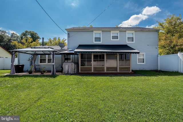 27 EAST LN, Willingboro, NJ 08046