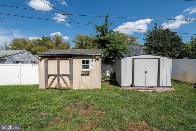 27 EAST LN, Willingboro, NJ 08046